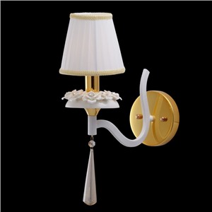 				Linvel LB 8267/1 E14 золото/белая керамика Бра